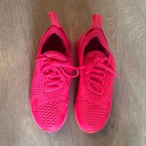 Nike Women's  Airmax 27C Bright Pink Sneakers sz 6 worn twice